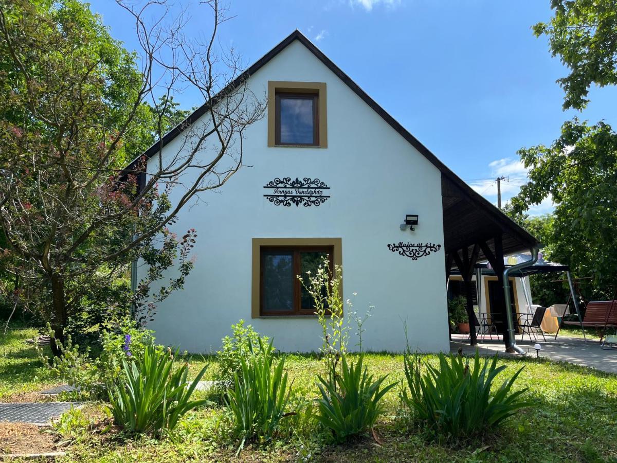 Árnyas Vendégház Badacsonytomaj Exterior foto